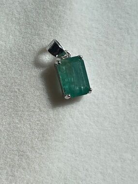 Certified Natural Zambian Minor Emerald Gemstone Pendant in 925 Sterling Silver